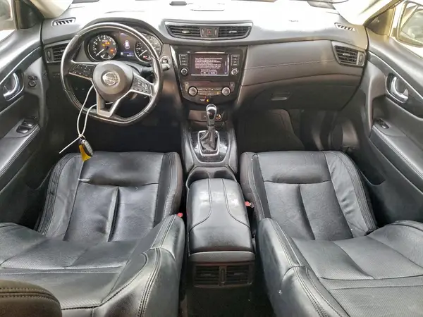 JN8AT2MT0JW458085 2018 NISSAN ROGUE - Image 8