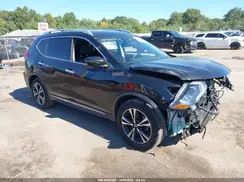JN8AT2MT0JW460600 2018 NISSAN ROGUE