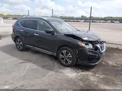 JN8AT2MT0JW463271 2018 NISSAN ROGUE