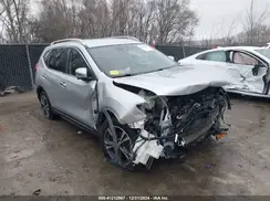 JN8AT2MT0JW464419 2018 NISSAN ROGUE