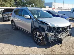 JN8AT2MT0JW464470 2018 NISSAN ROGUE