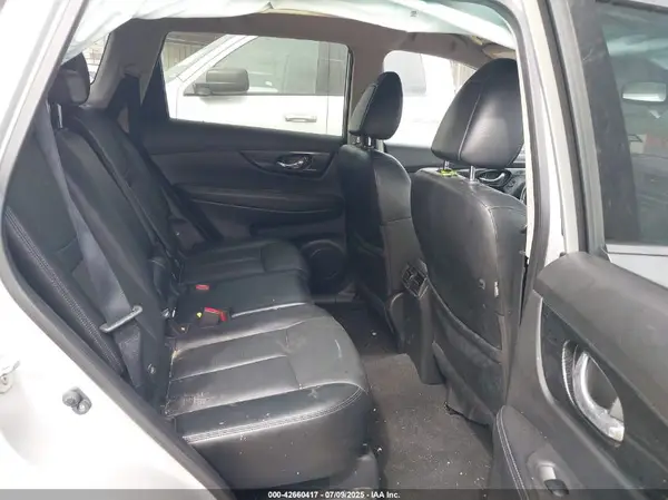 JN8AT2MT0JW464968 2018 NISSAN ROGUE - Image 8