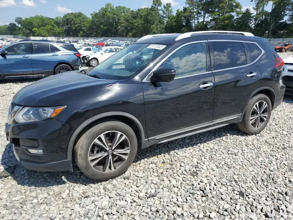 JN8AT2MT0JW465649 2018 NISSAN ROGUE - Image 1