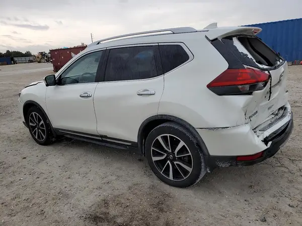 JN8AT2MT0JW467188 2018 NISSAN ROGUE - Image 2