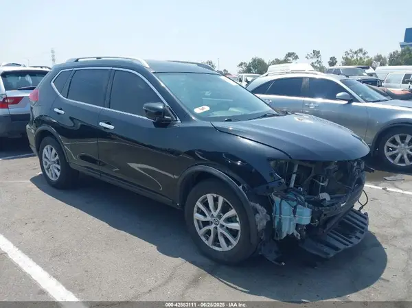 JN8AT2MT0JW470639 2018 NISSAN ROGUE - Image 1