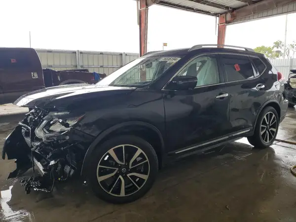 JN8AT2MT0JW485707 2018 NISSAN ROGUE - Image 1