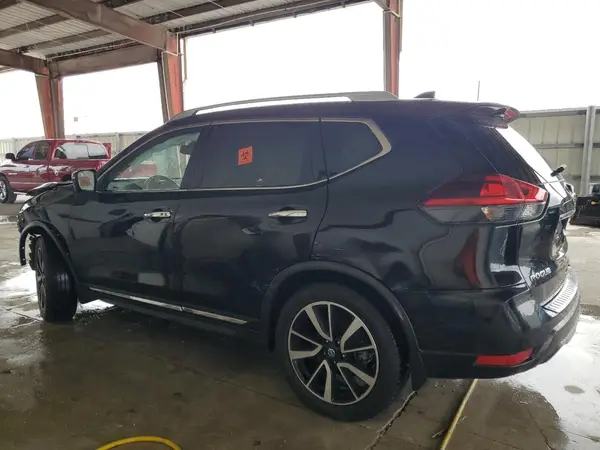 JN8AT2MT0JW485707 2018 NISSAN ROGUE - Image 2