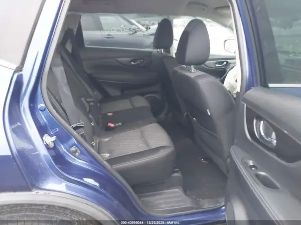 JN8AT2MT0JW487473 2018 NISSAN ROGUE - Image 8