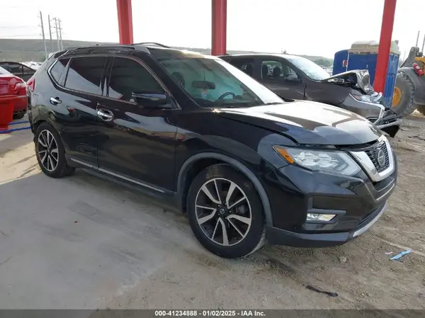 JN8AT2MT0JW487778 2018 NISSAN ROGUE - Image 1
