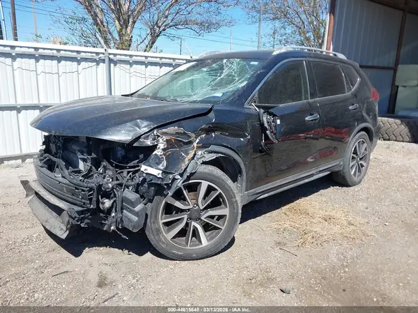 JN8AT2MT0JW490423 2018 NISSAN ROGUE - Image 2