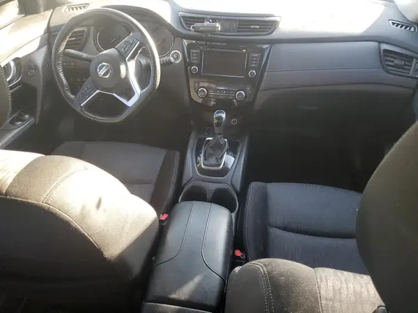 JN8AT2MT0KW250239 2019 NISSAN ROGUE - Image 8