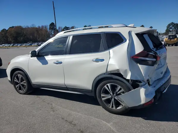 JN8AT2MT0KW254551 2019 NISSAN ROGUE - Image 2