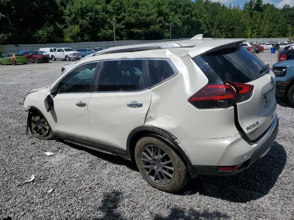 JN8AT2MT0KW257403 2019 NISSAN ROGUE - Image 2