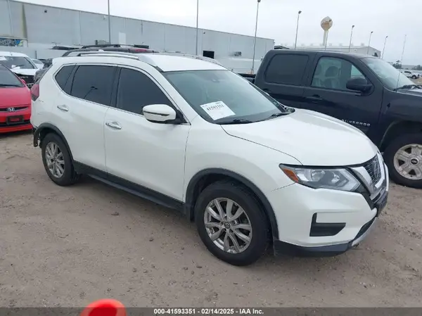 JN8AT2MT0KW260561 2019 NISSAN ROGUE - Image 1