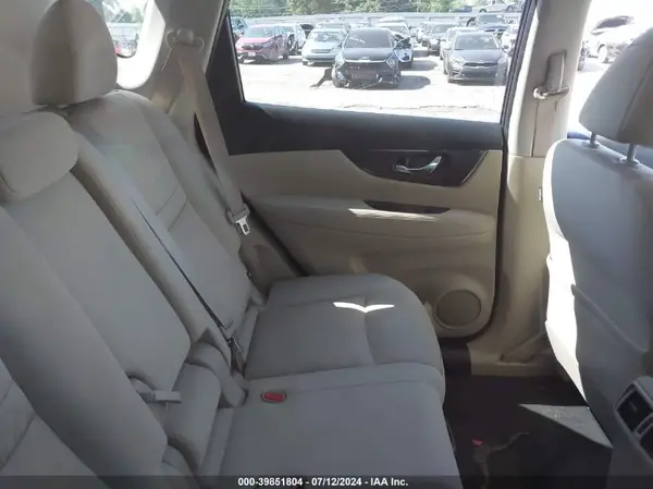 JN8AT2MT0KW263900 2019 NISSAN ROGUE - Image 8