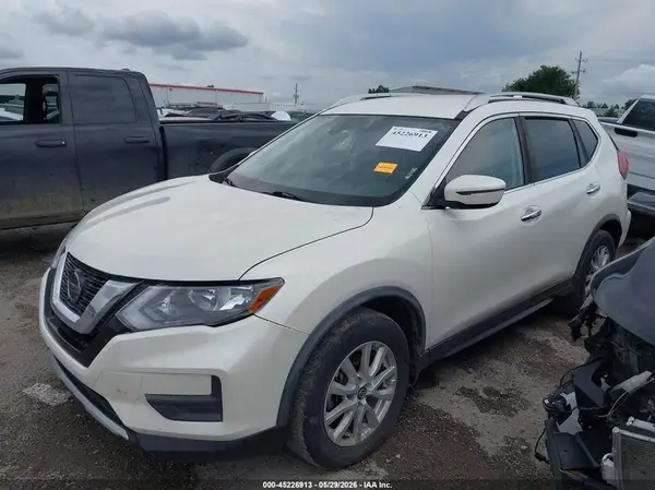 JN8AT2MT0KW263931 2019 NISSAN ROGUE - Image 2