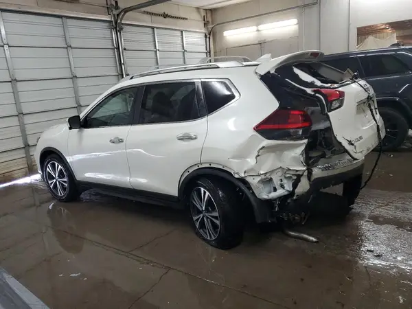 JN8AT2MT0KW264237 2019 NISSAN ROGUE - Image 2