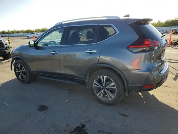 JN8AT2MT0KW268319 2019 NISSAN ROGUE - Image 2
