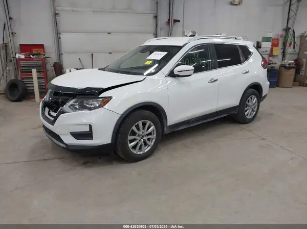 JN8AT2MT0KW501891 2019 NISSAN ROGUE - Image 2