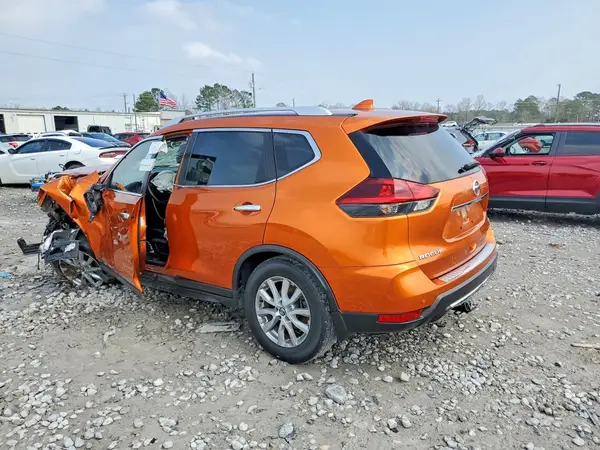 JN8AT2MT0KW501938 2019 NISSAN ROGUE - Image 2
