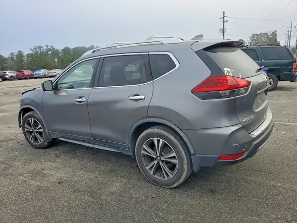 JN8AT2MT0KW505486 2019 NISSAN ROGUE - Image 2