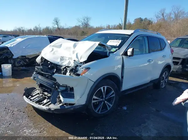 JN8AT2MT0LW016121 2020 NISSAN ROGUE - Image 2