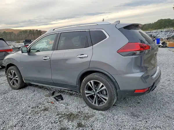 JN8AT2MT0LW017320 2020 NISSAN ROGUE - Image 2