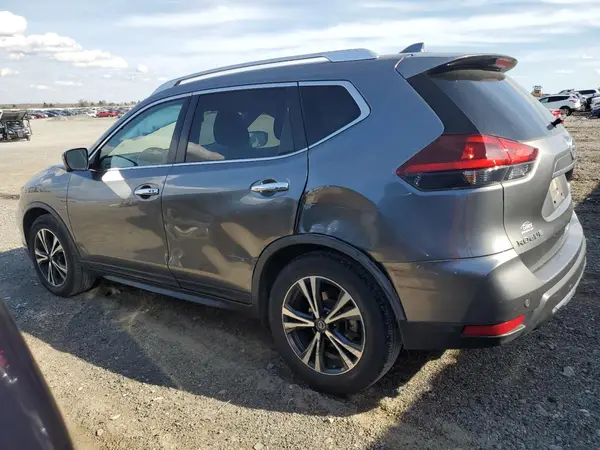 JN8AT2MT0LW017804 2020 NISSAN ROGUE - Image 2