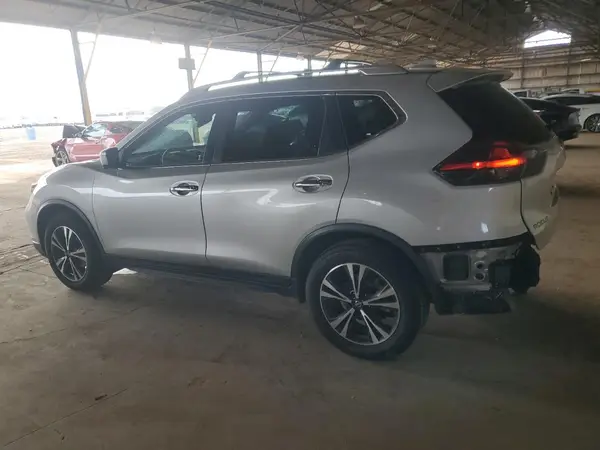 JN8AT2MT0LW040757 2020 NISSAN ROGUE - Image 2