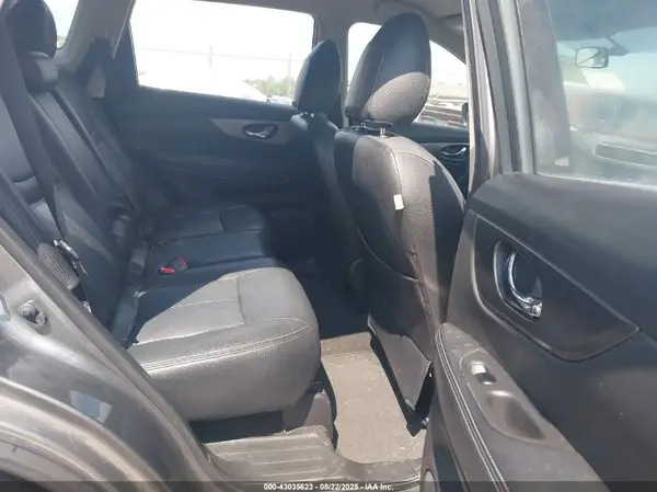 JN8AT2MT1GW003111 2016 NISSAN ROGUE - Image 8