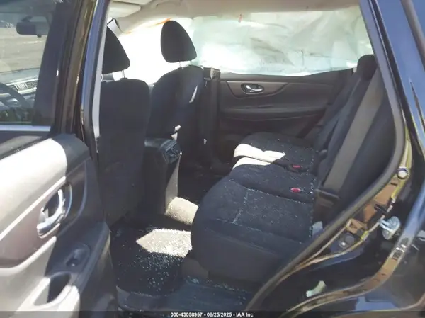 JN8AT2MT1GW004999 2016 NISSAN ROGUE - Image 8