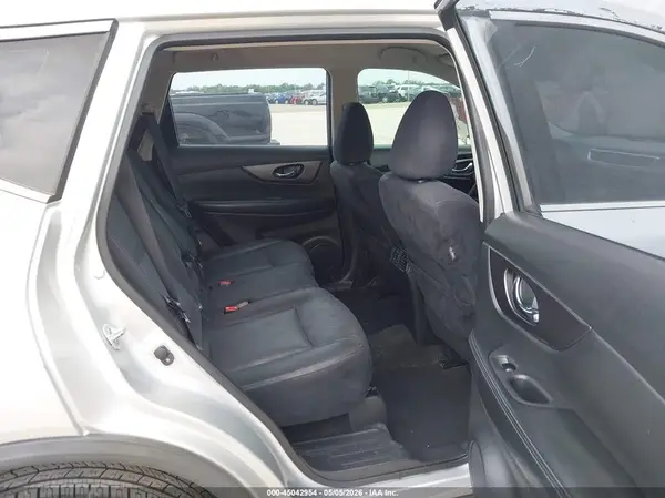 JN8AT2MT1GW011483 2016 NISSAN ROGUE - Image 8