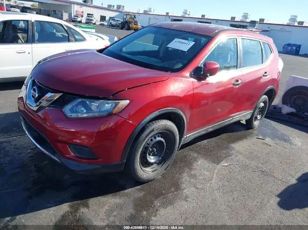 JN8AT2MT1GW014058 2016 NISSAN ROGUE - Image 2