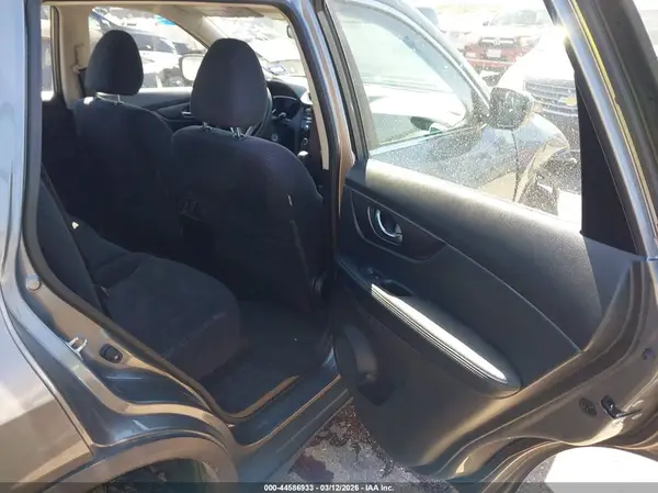 JN8AT2MT1GW026629 2016 NISSAN ROGUE - Image 8
