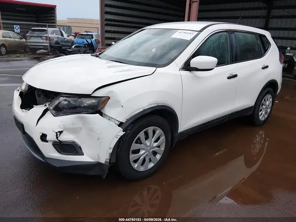 JN8AT2MT1GW029983 2016 NISSAN ROGUE - Image 2