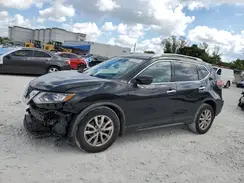 JN8AT2MT1HW131379 2017 NISSAN ROGUE
