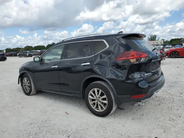 JN8AT2MT1HW131379 2017 NISSAN ROGUE - Image 2