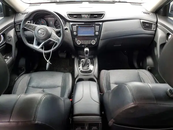 JN8AT2MT1HW132760 2017 NISSAN ROGUE - Image 8