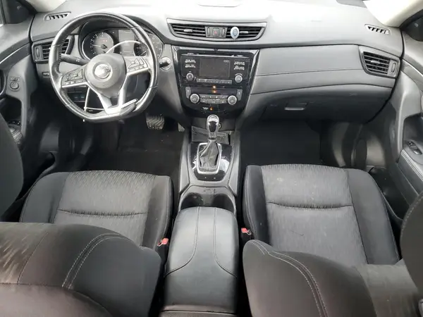JN8AT2MT1HW134198 2017 NISSAN ROGUE - Image 8