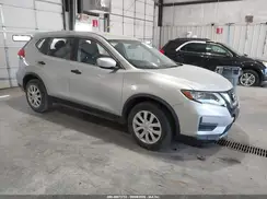 JN8AT2MT1HW136761 2017 NISSAN ROGUE