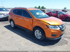 JN8AT2MT1HW138574 2017 NISSAN ROGUE