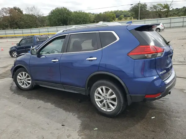 JN8AT2MT1HW141703 2017 NISSAN ROGUE - Image 2