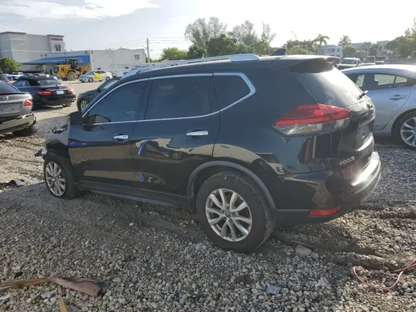 JN8AT2MT1HW142043 2017 NISSAN ROGUE - Image 2