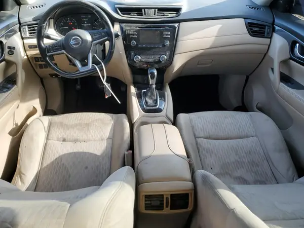 JN8AT2MT1HW142043 2017 NISSAN ROGUE - Image 8