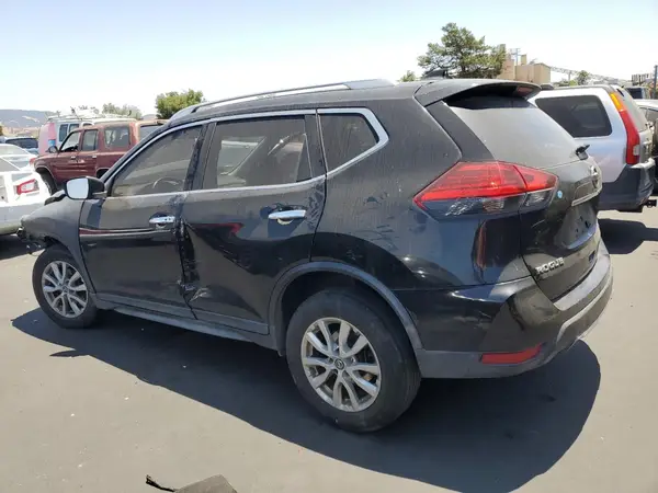JN8AT2MT1HW143533 2017 NISSAN ROGUE - Image 2