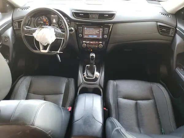 JN8AT2MT1HW144567 2017 NISSAN ROGUE - Image 8