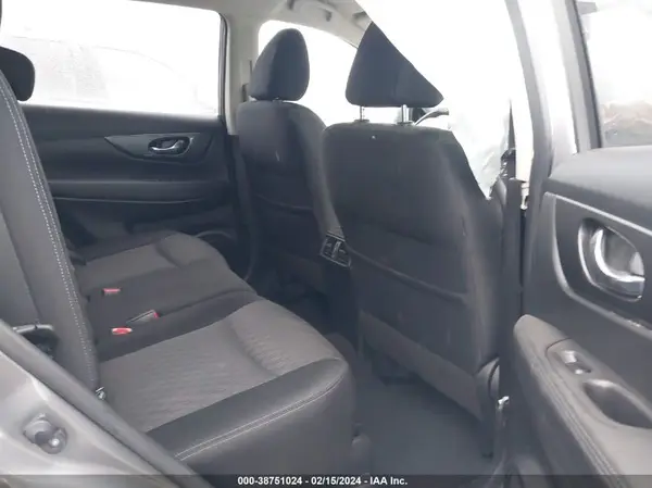 JN8AT2MT1HW145265 2017 NISSAN ROGUE - Image 8