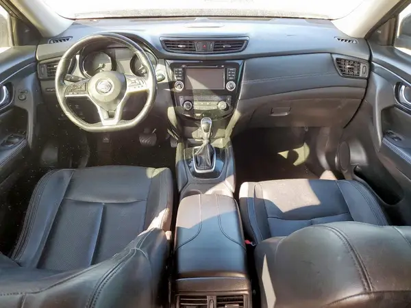 JN8AT2MT1HW146965 2017 NISSAN ROGUE - Image 8
