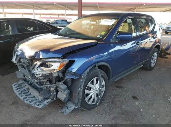 JN8AT2MT1HW147050 2017 NISSAN ROGUE - Image 2