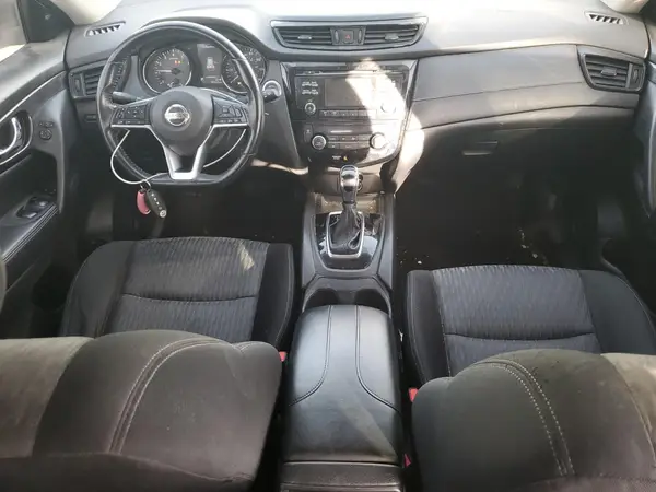 JN8AT2MT1HW151258 2017 NISSAN ROGUE - Image 8